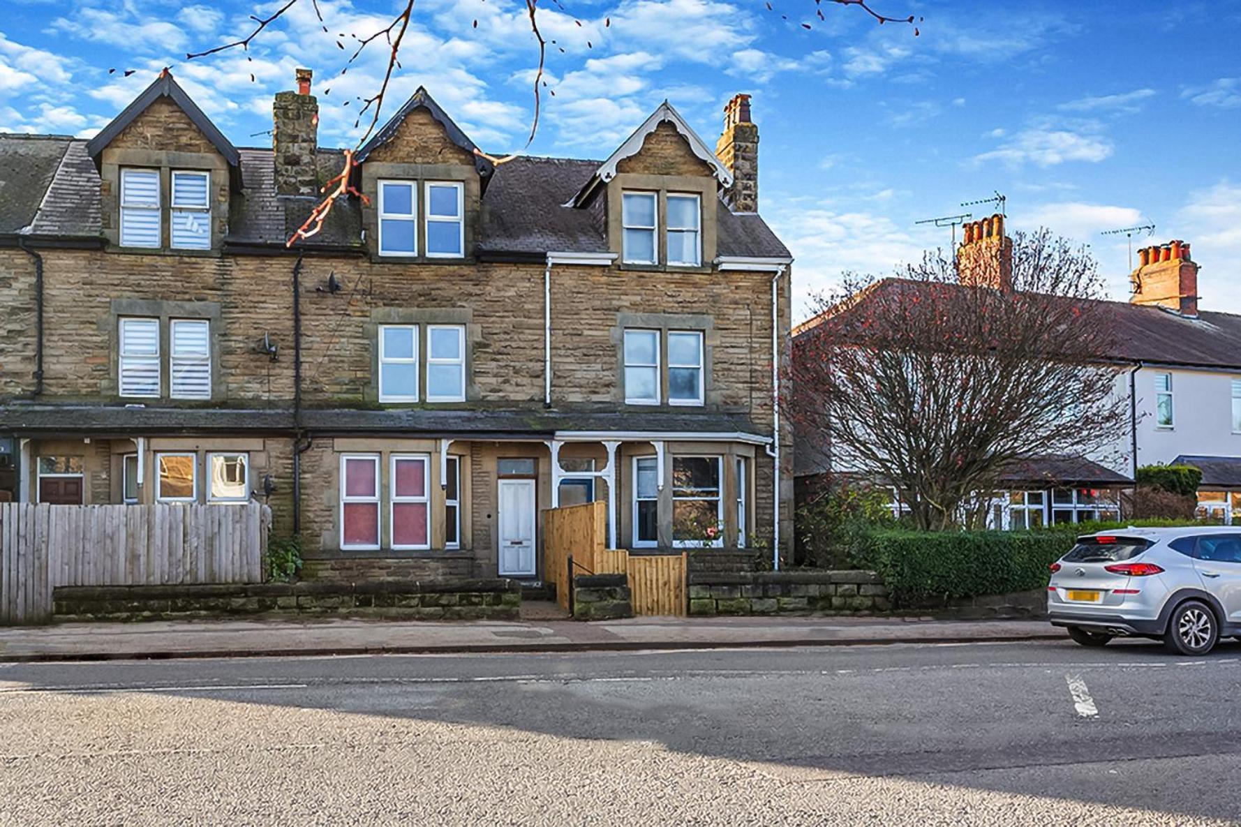 The Harrogate House - 4 Bed Townhouse Apartment Exterior photo